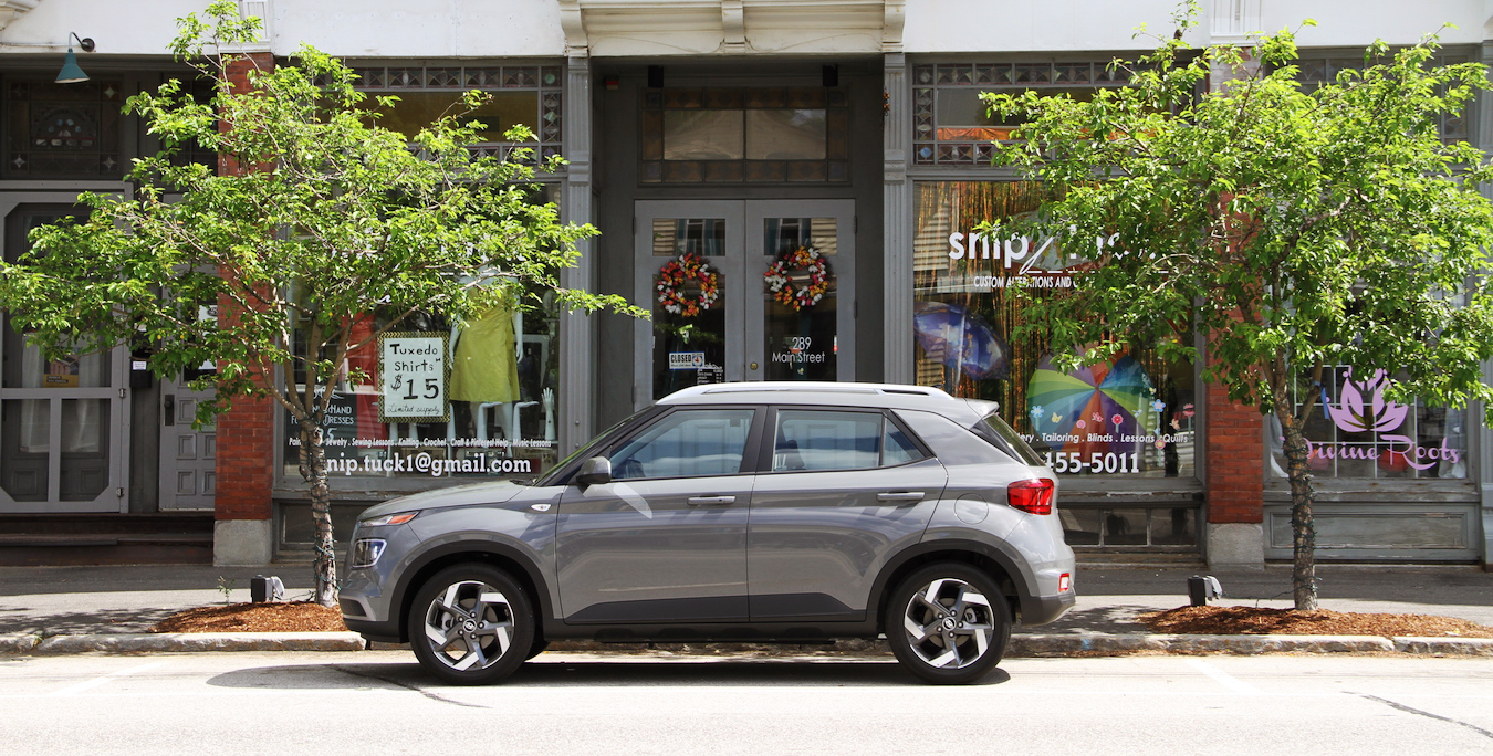 2021 Hyundai Venue Curbs Urban Driving Woes