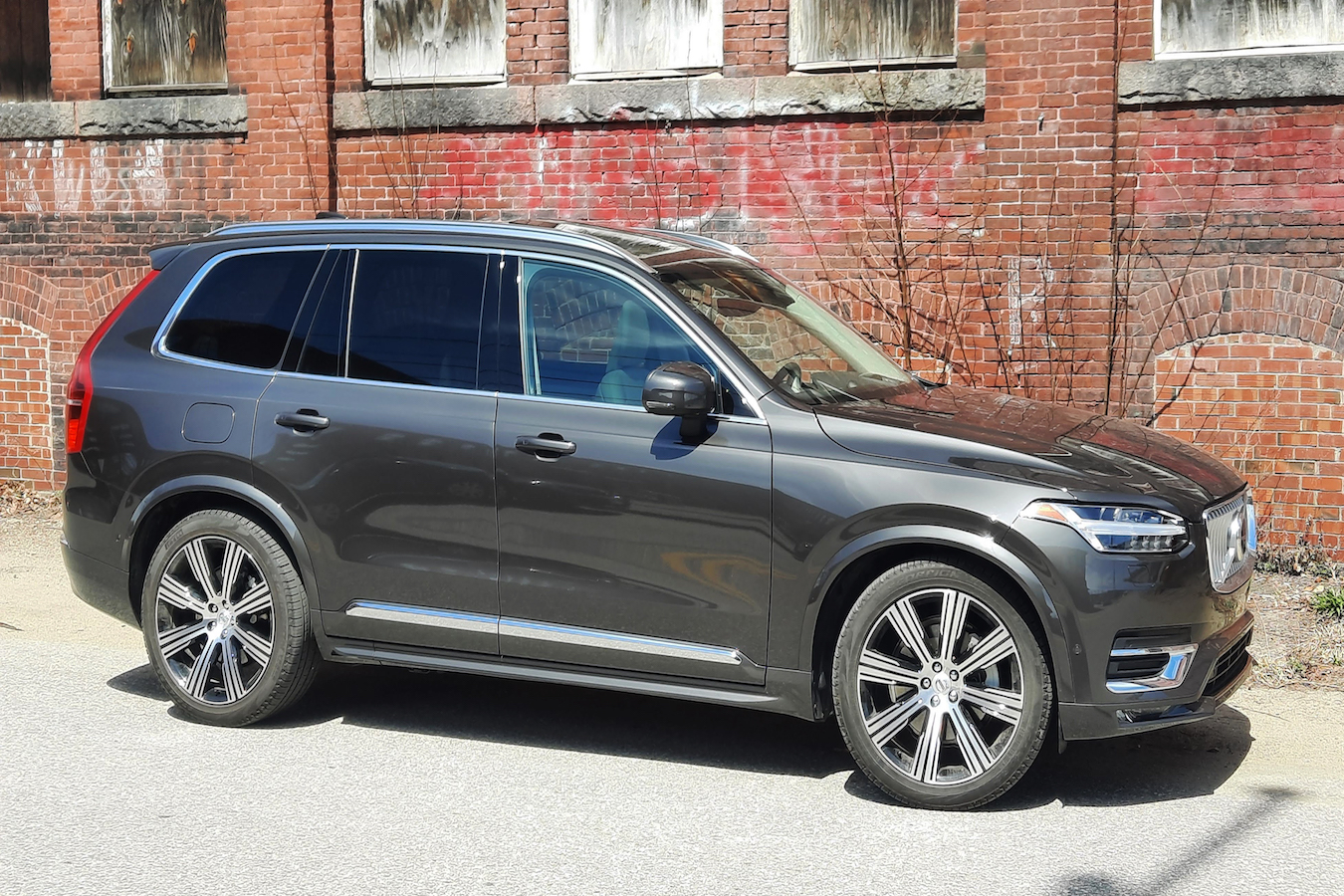 Back to Back Luxury With The Volvo XC90 & Genesis G90 3.5T AWD with e-Supercharger