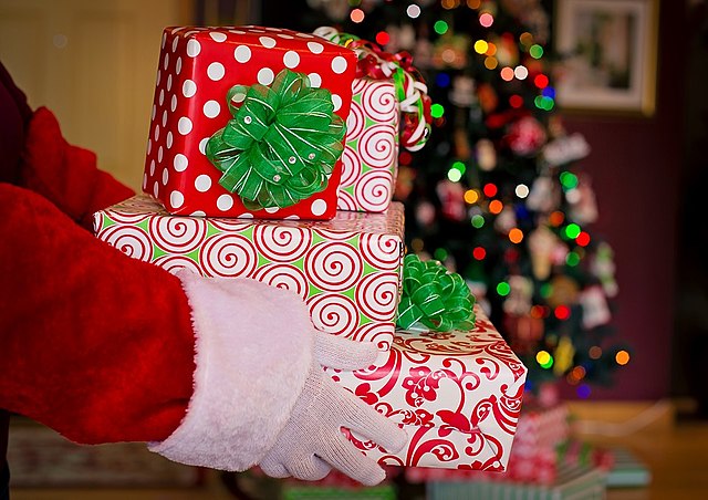 10 Fun, Innovative and Practical Automotive-Themed Gift Ideas on Amazon.com