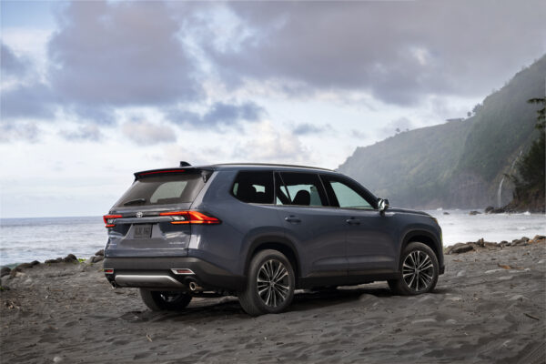 Inline-4 Turbo Fills One Of Three Performance Slots For All-New Toyota Grand Highlander