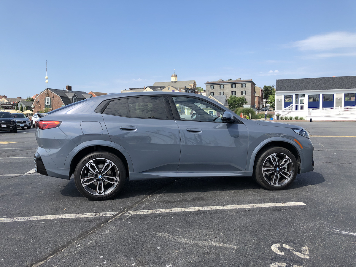 2024 BMW X2 xDrive28i Premium M Sport